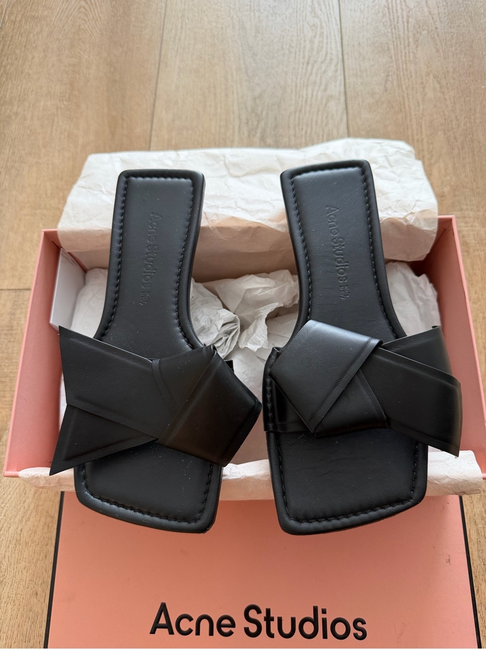 Acne Studios Musubi Leather Sandals - Picture 3 of 5